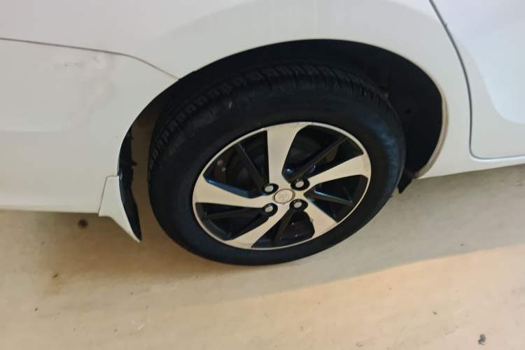 Used Toyota YARiS L Zhi Xiang 2017 1.5E CVT Dynamic Edition Exterior 3