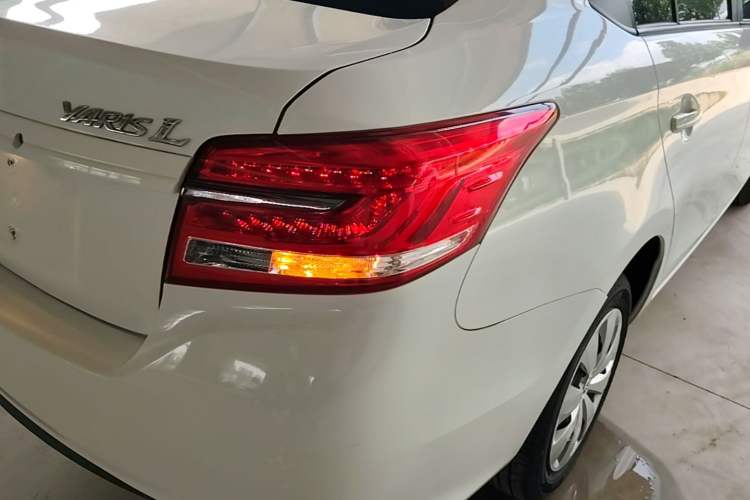 Used Toyota YARiS L Zhi Xiang 2017 1.5E CVT Dynamic Edition Exterior 3