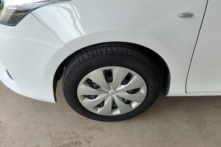 Used Toyota YARiS L Zhi Xiang 2017 1.5E CVT Dynamic Edition Exterior 4