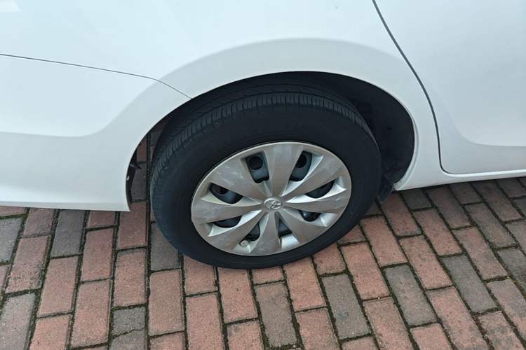 Used Toyota YARiS L Zhi Xiang 2017 1.5E CVT Dynamic Edition Exterior 5