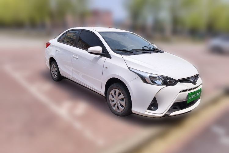 Used Toyota YARiS L Zhi Xiang 2017 1.3L Manual Dynamic Edition Front Right 45 Deg