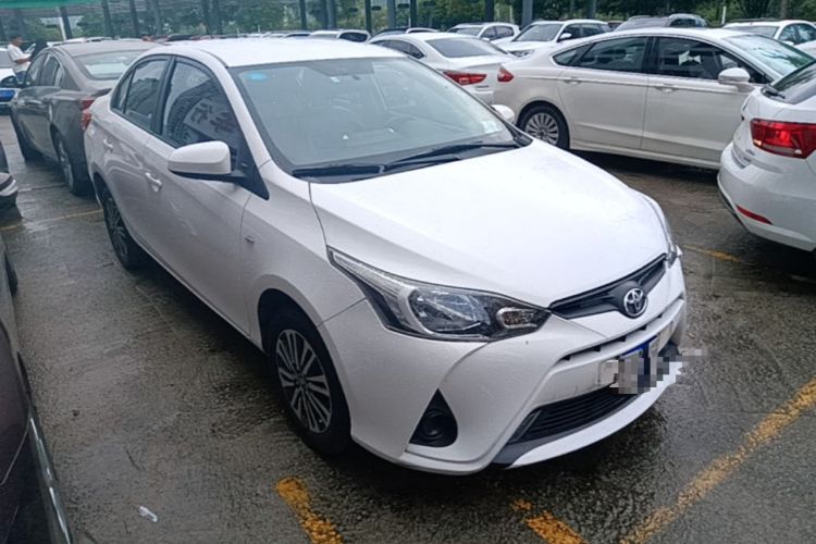 Used Toyota YARiS L Zhi Xiang 2017 1.5E CVT Dynamic Edition Front Right 45 Deg