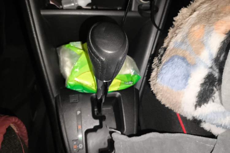 Used Toyota YARiS L Zhi Xiang 2017 1.5E CVT Dynamic Edition Gear Lever