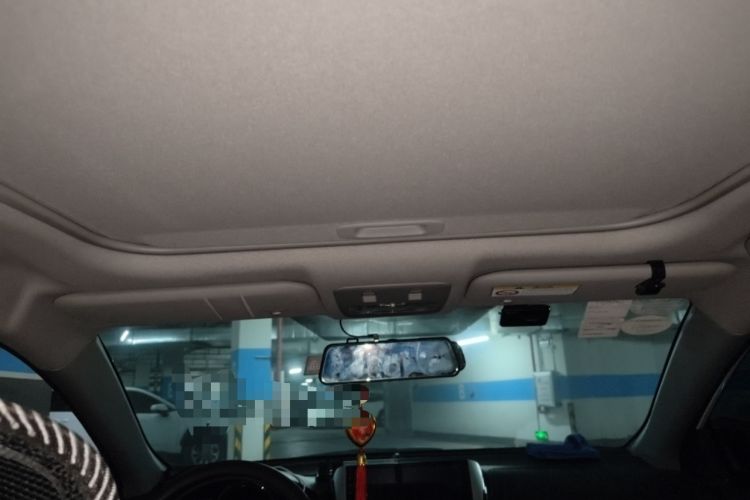 Used Toyota YARiS L Zhi Xiang 2017 1.5G CVT Xuan Dong Skyroof Edition Headliner