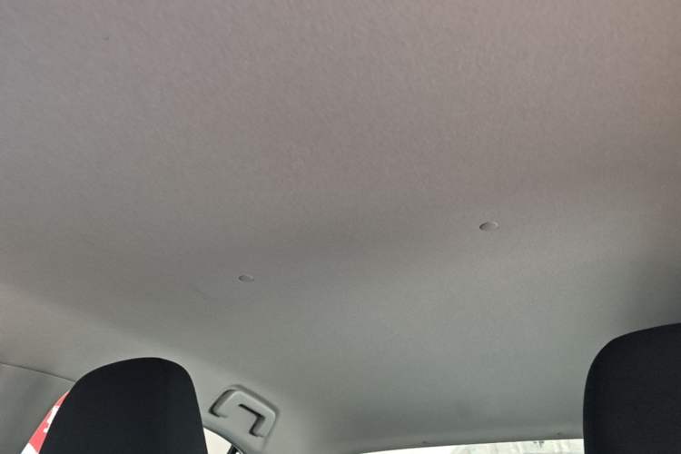 Used Toyota YARiS L Zhi Xiang 2017 1.5E CVT Dynamic Edition Headliner