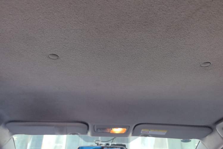 Used Toyota YARiS L Zhi Xiang 2017 1.5G CVT Xuan Dong Edition Headliner