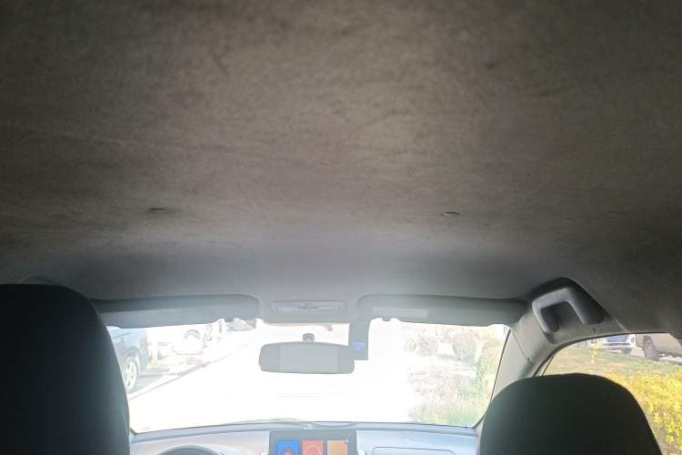 Used Toyota YARiS L Zhi Xiang 2017 1.5E CVT Dynamic Edition Headliner