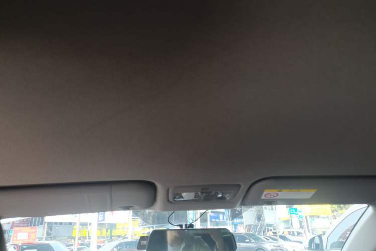 Used Toyota YARiS L Zhi Xiang 2017 1.5E CVT Dynamic Edition Headliner