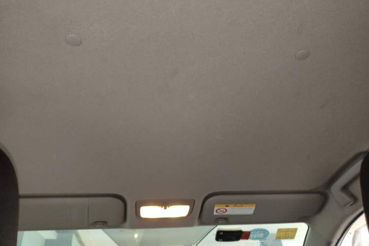 Used Toyota YARiS L Zhi Xiang 2017 1.5E CVT Dynamic Edition Headliner