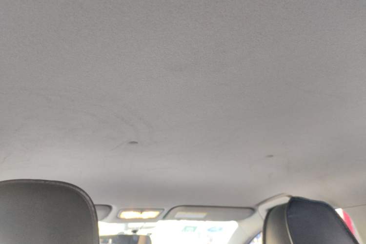 Used Toyota YARiS L Zhi Xiang 2017 1.3E Manual Charm Edition Headliner