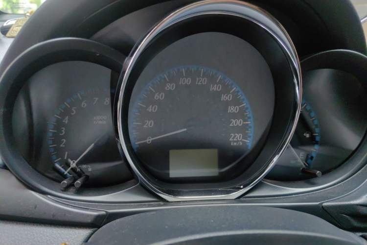 Used Toyota YARiS L Zhi Xiang 2017 1.5E CVT Dynamic Edition Instrument Cluster