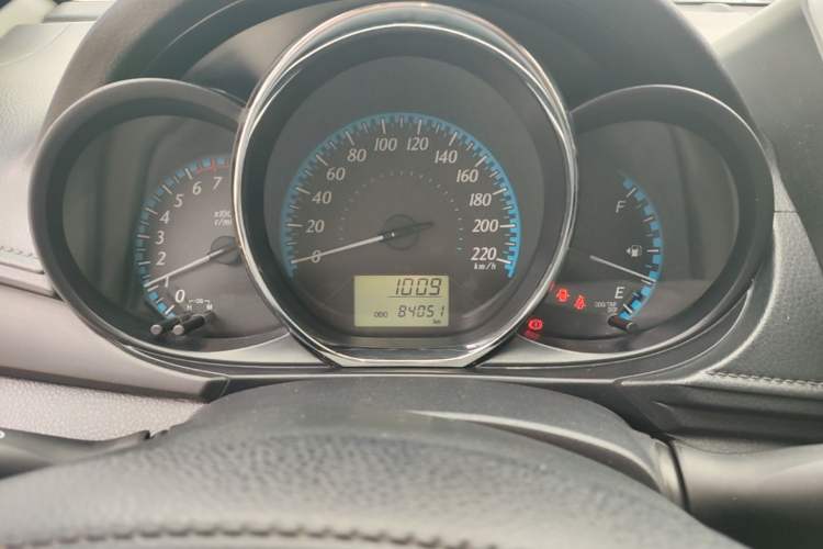 Used Toyota YARiS L Zhi Xiang 2017 1.5E Manual Charm Edition Instrument Cluster