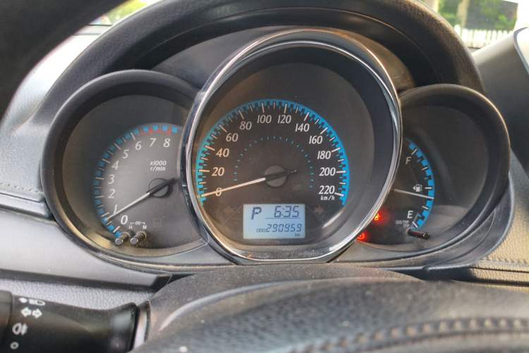 Used Toyota YARiS L Zhi Xiang 2017 1.5E CVT Dynamic Edition Instrument Cluster