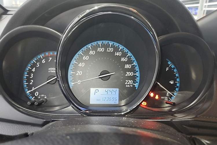 Used Toyota YARiS L Zhi Xiang 2017 1.5E CVT Dynamic Edition Instrument Cluster