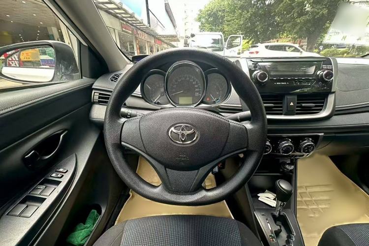Used Toyota YARiS L Zhi Xiang 2017 1.5E CVT Dynamic Edition Interior 1