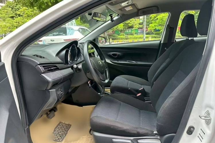 Used Toyota YARiS L Zhi Xiang 2017 1.5E CVT Dynamic Edition Interior 2