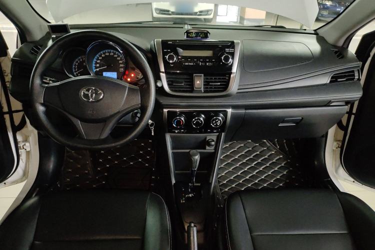 Used Toyota YARiS L Zhi Xiang 2017 1.5E CVT Dynamic Edition Interior 2