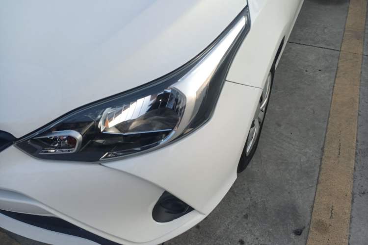 Used Toyota YARiS L Zhi Xiang 2017 1.5E CVT Dynamic Edition Left Front Headlight