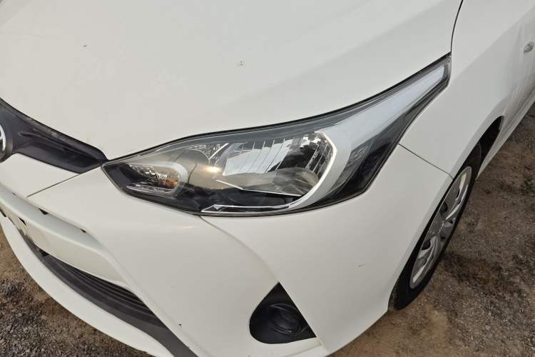 Used Toyota YARiS L Zhi Xiang 2017 1.5E CVT Dynamic Edition Left Front Headlight