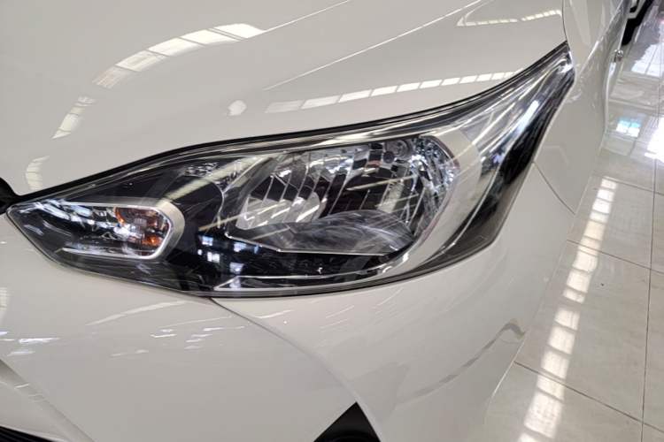 Used Toyota YARiS L Zhi Xiang 2017 1.5E CVT Dynamic Edition Left Front Headlight