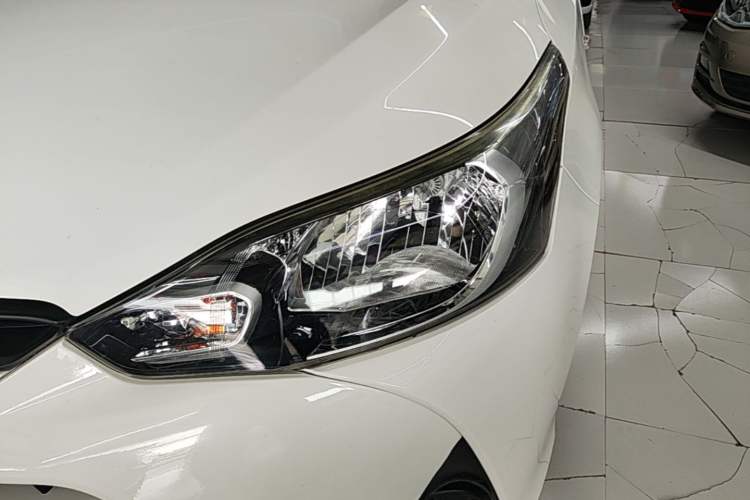 Used Toyota YARiS L Zhi Xiang 2017 1.5E CVT Dynamic Edition Left Front Headlight