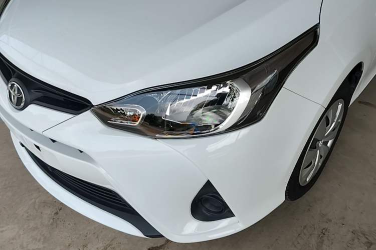 Used Toyota YARiS L Zhi Xiang 2017 1.5E CVT Dynamic Edition Left Front Headlight