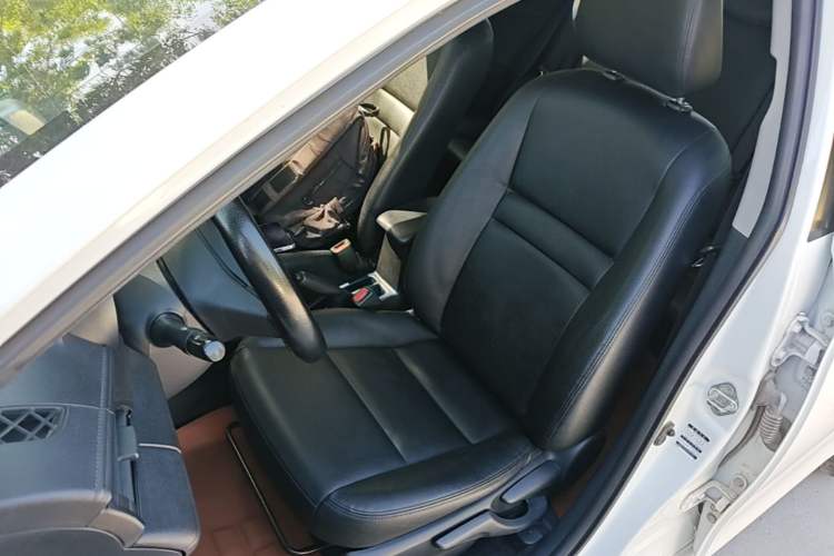 Used Toyota YARiS L Zhi Xiang 2017 1.5E CVT Dynamic Edition Left Front Seat