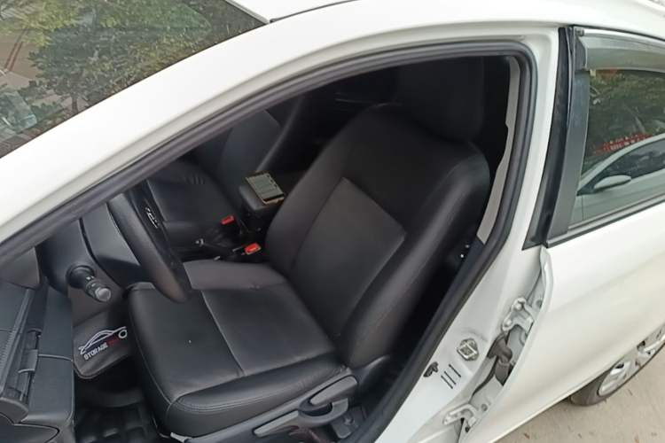 Used Toyota YARiS L Zhi Xiang 2017 1.5E CVT Dynamic Edition Left Front Seat