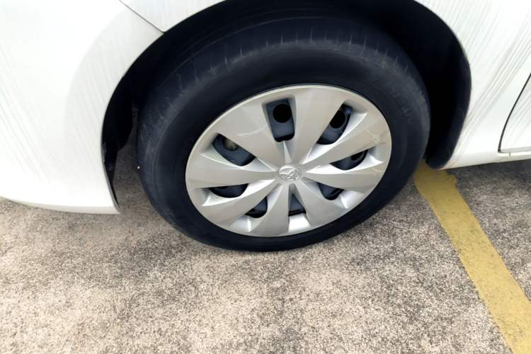 Used Toyota YARiS L Zhi Xiang 2017 1.5E CVT Dynamic Edition Left Front Wheel Hub