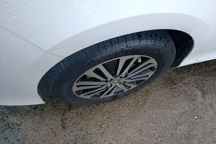 Used Toyota YARiS L Zhi Xiang 2017 1.5E CVT Dynamic Edition Left Front Wheel Hub