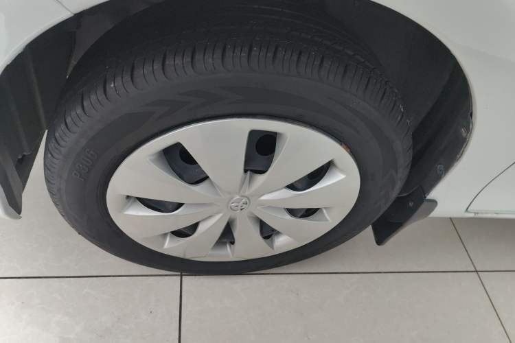 Used Toyota YARiS L Zhi Xiang 2017 1.5E CVT Dynamic Edition Left Front Wheel Hub