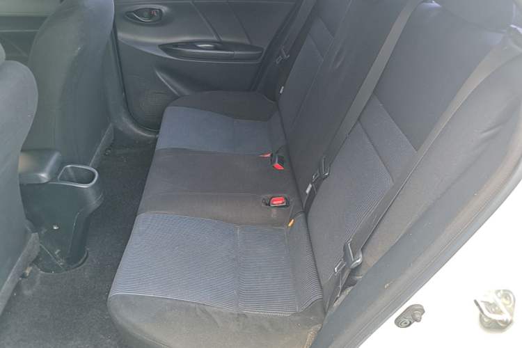 Used Toyota YARiS L Zhi Xiang 2017 1.5E CVT Dynamic Edition Left Rear Seat