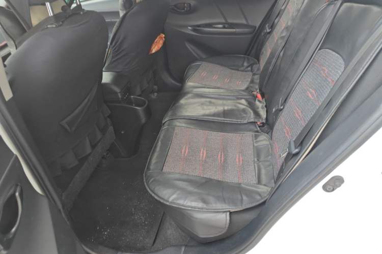 Used Toyota YARiS L Zhi Xiang 2017 1.5E CVT Dynamic Edition Left Rear Seat