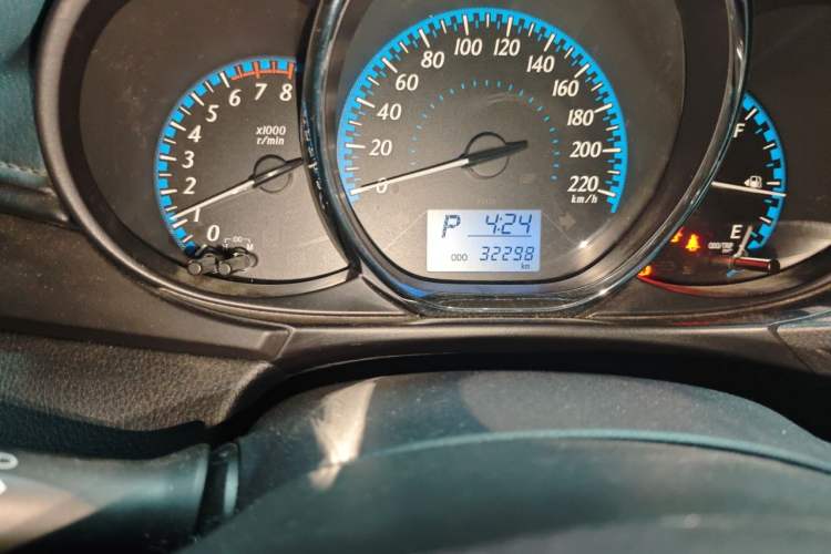 Used Toyota YARiS L Zhi Xiang 2017 1.5E CVT Dynamic Edition Odometer Close Up