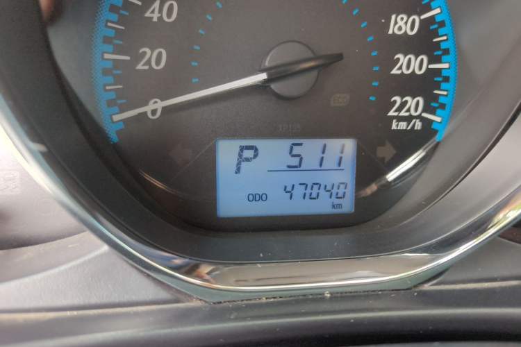 Used Toyota YARiS L Zhi Xiang 2017 1.5E CVT Dynamic Edition Odometer Close Up