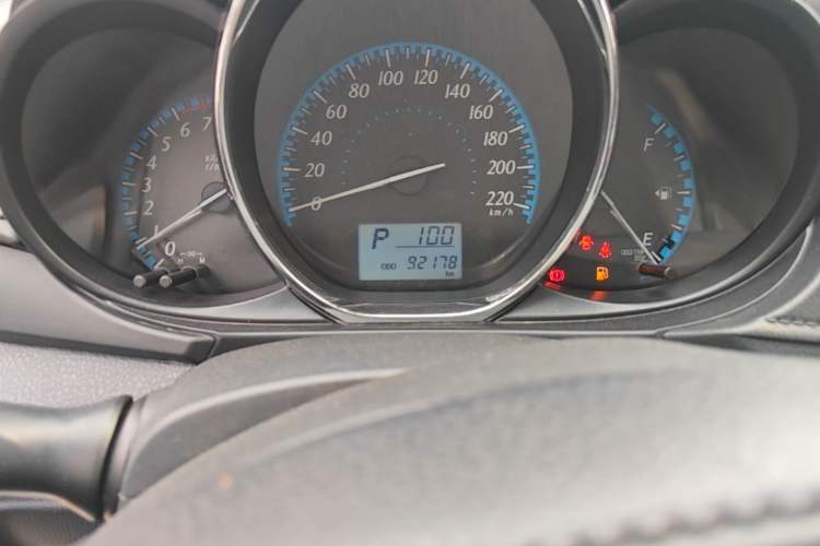 Used Toyota YARiS L Zhi Xiang 2017 1.5E CVT Dynamic Edition Odometer Close Up