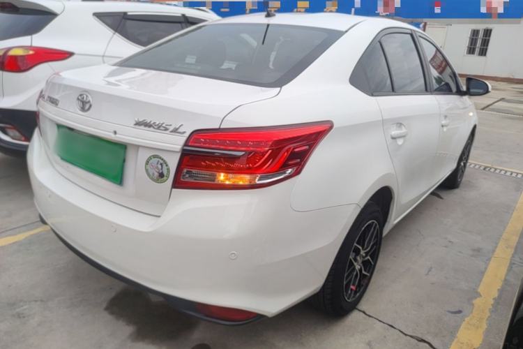 Used Toyota YARiS L Zhi Xiang 2017 1.5E CVT Dynamic Edition Rear Right 45 Deg