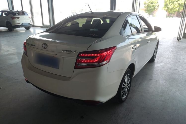 Used Toyota YARiS L Zhi Xiang 2017 1.5E CVT Dynamic Edition Rear Right 45 Deg