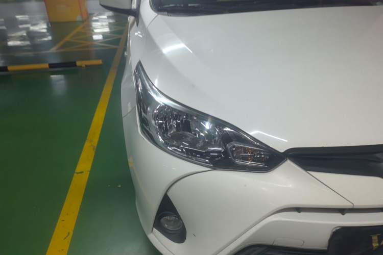 Used Toyota YARiS L Zhi Xiang 2017 1.5G CVT Xuan Dong Skyroof Edition Right Front Headlight