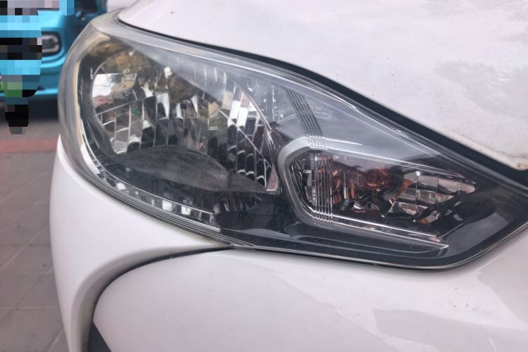 Used Toyota YARiS L Zhi Xiang 2017 1.5E CVT Dynamic Edition Right Front Headlight