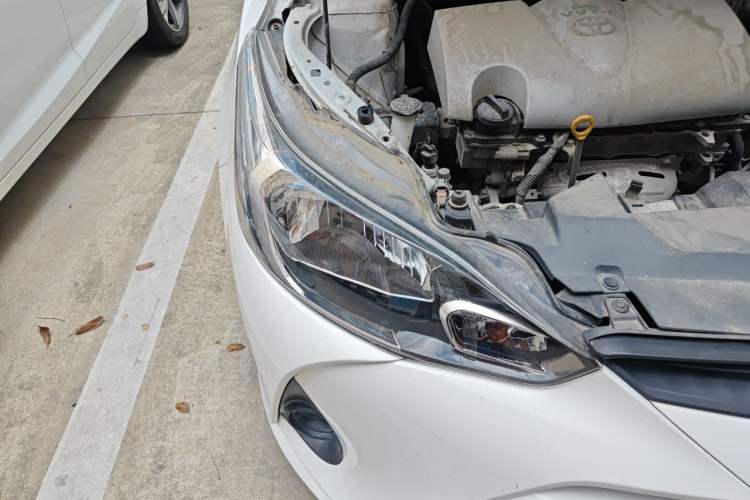 Used Toyota YARiS L Zhi Xiang 2017 1.5E CVT Dynamic Edition Right Front Headlight