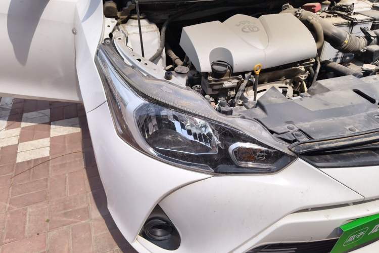 Used Toyota YARiS L Zhi Xiang 2017 1.3L Manual Dynamic Edition Right Front Headlight