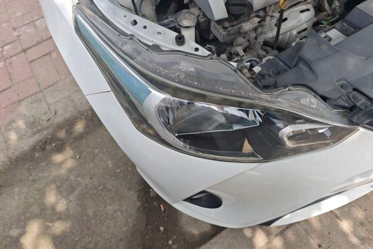 Used Toyota YARiS L Zhi Xiang 2017 1.5G Manual Xuan Dong Edition Right Front Headlight