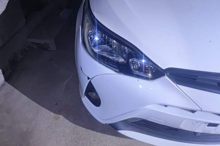 Used Toyota YARiS L Zhi Xiang 2017 1.5E CVT Dynamic Edition Right Front Headlight