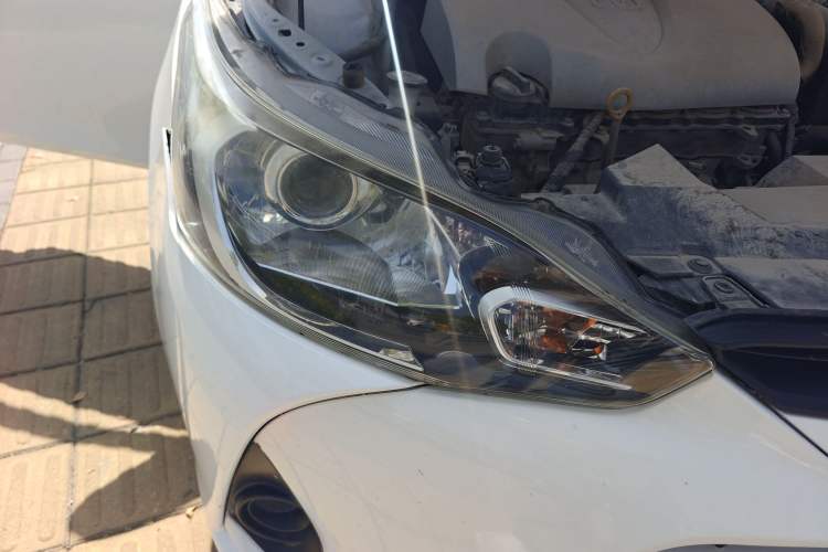 Used Toyota YARiS L Zhi Xiang 2017 1.5E Manual Charm Edition Right Front Headlight