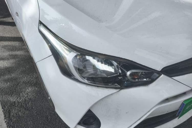 Used Toyota YARiS L Zhi Xiang 2017 1.5E CVT Dynamic Edition Right Front Headlight