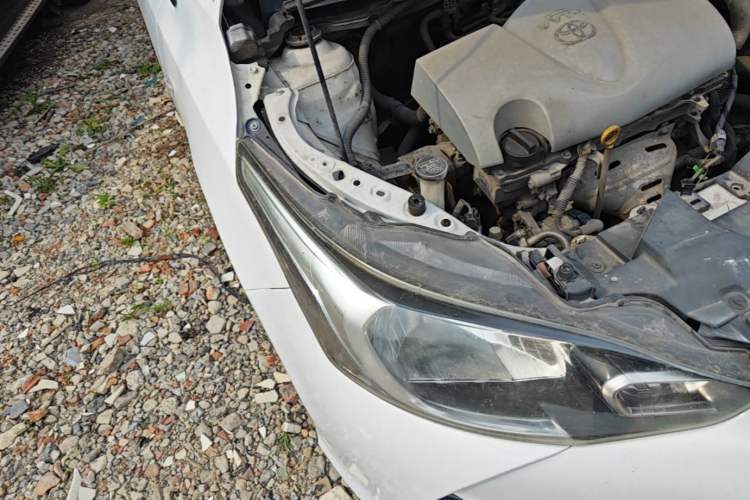 Used Toyota YARiS L Zhi Xiang 2017 1.5E CVT Dynamic Edition Right Front Headlight
