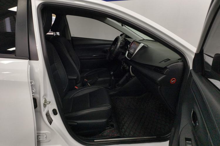 Used Toyota YARiS L Zhi Xiang 2017 1.5E Manual Charm Edition Right Front Seat