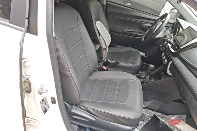 Used Toyota YARiS L Zhi Xiang 2017 1.5E CVT Dynamic Edition Right Front Seat