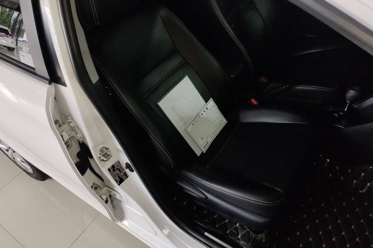 Used Toyota YARiS L Zhi Xiang 2017 1.5E CVT Dynamic Edition Right Front Seat